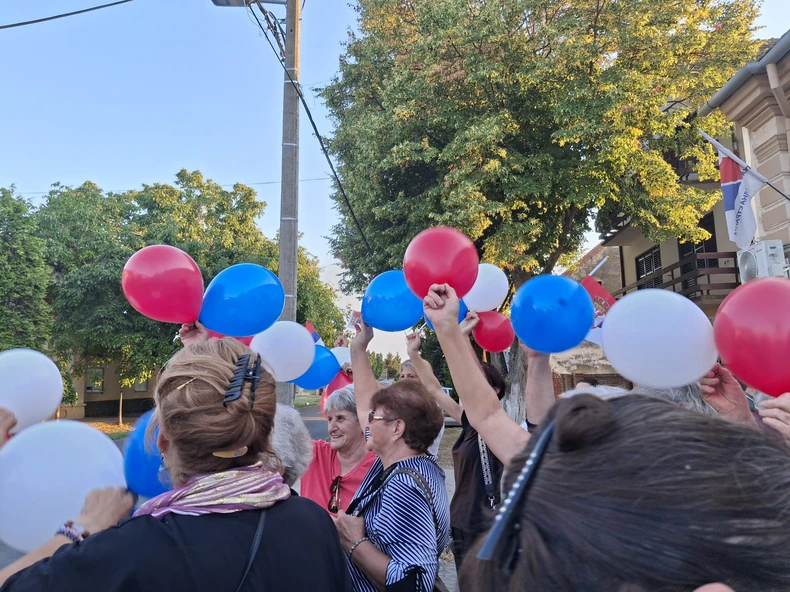 Skup građana protiv blokada u Kaću