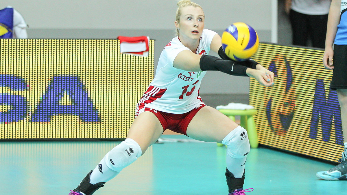 Agata Durajczyk w rozmowie z Eurosport.Onet.pl przeanalizowała spotkanie Polska - Holandia, które Biało-Czerwone przegrały 0:3. Pomimo wyraźnej porażki nasza libero uważa, że Polki są w stanie nawiązać wyrównaną walkę z drużynami z pierwszej dywizji World Grand Prix. - Oczywiście chciałybyśmy grać w pierwszej dywizji, bo na przykład są tam Niemki, które podczas Igrzysk Europejskich w Baku potrafiłyśmy pokonać - mówiła.