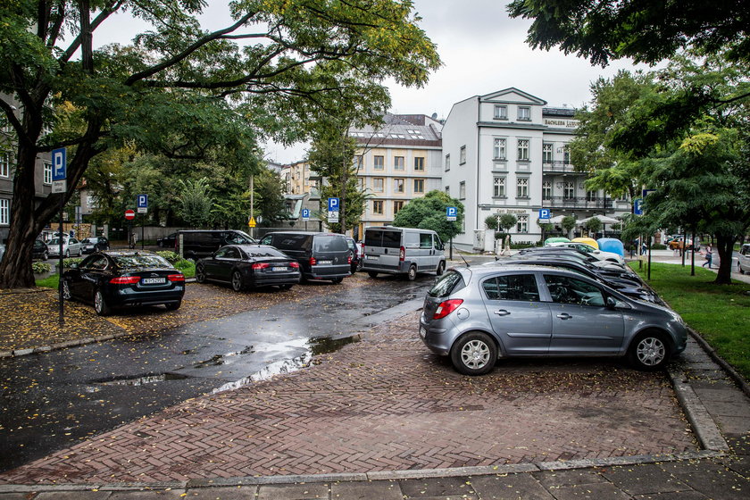 Plac Kossaka przejdzie rewitalizację. Odzyska dawny blask.