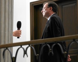 Kamiński krytykuje prokuraturę. Chodzi o ekspertów Macierewicza