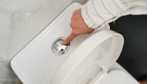 Velika stolica je obično posledica privremenog zatvora ili promene u ishrani