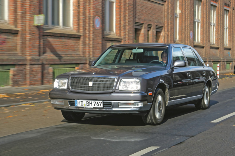 Toyota Century