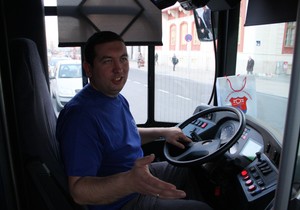 590113_vozac-autobusa-31240315ras-foto-vladimir-zivojinovic04