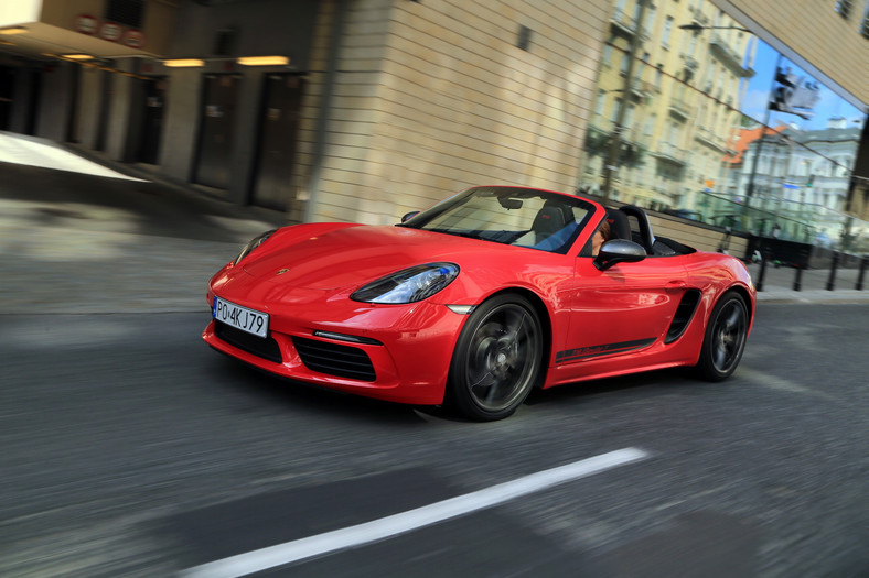 Porsche 718 Boxster T