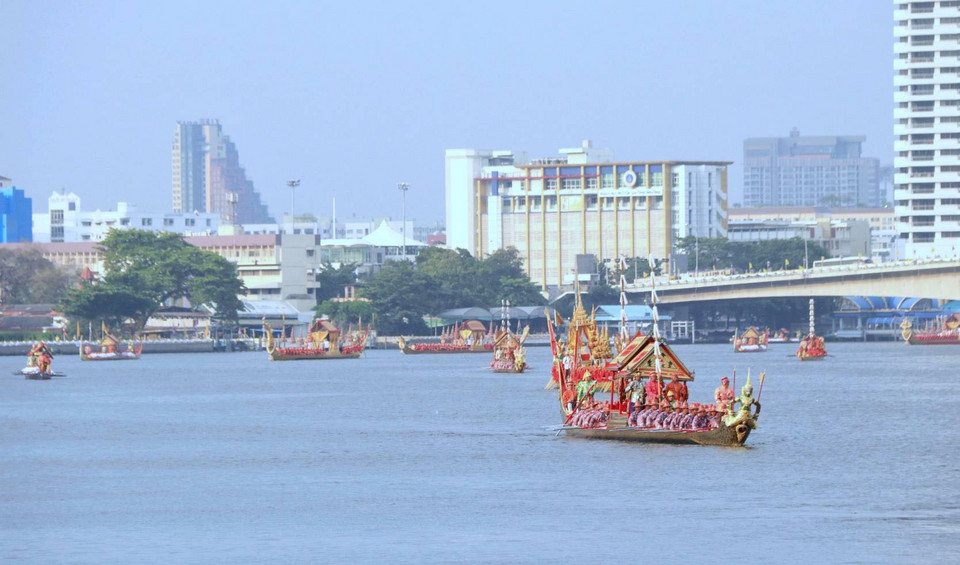 Tajlandia Procesja Królewskiej Łodzi W Bangkoku Podróże 5860
