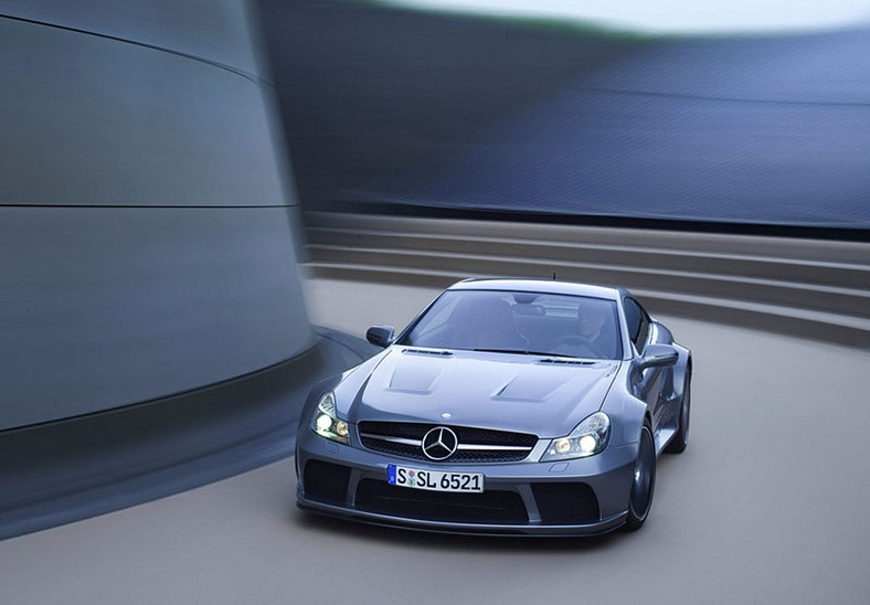 Mercedes: SL 65 AMG Black Series – luksusowe coupé (wideo)