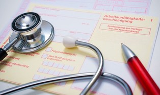 Praca w Szwajcarii? Pamiętaj o obowiązkowym ubezpieczeniu zdrowotnym!