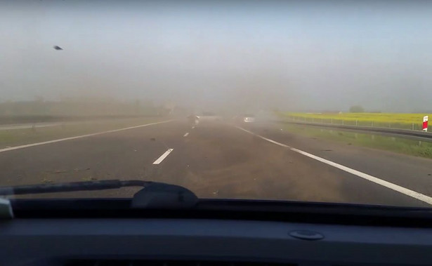 Nagrał drastyczny wypadek na autostradzie A4. Samochody wpadały na siebie [WIDEO świadka]