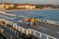 ladowanie-samolot-molo-sopot-lukasz-czepiela-carbon-cub