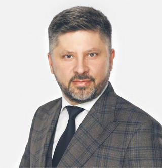 dr hab. Robert Suwaj, profesor na Wydziale Administracji i Nauk Społecznych Politechniki Warszawskiej, adwokat