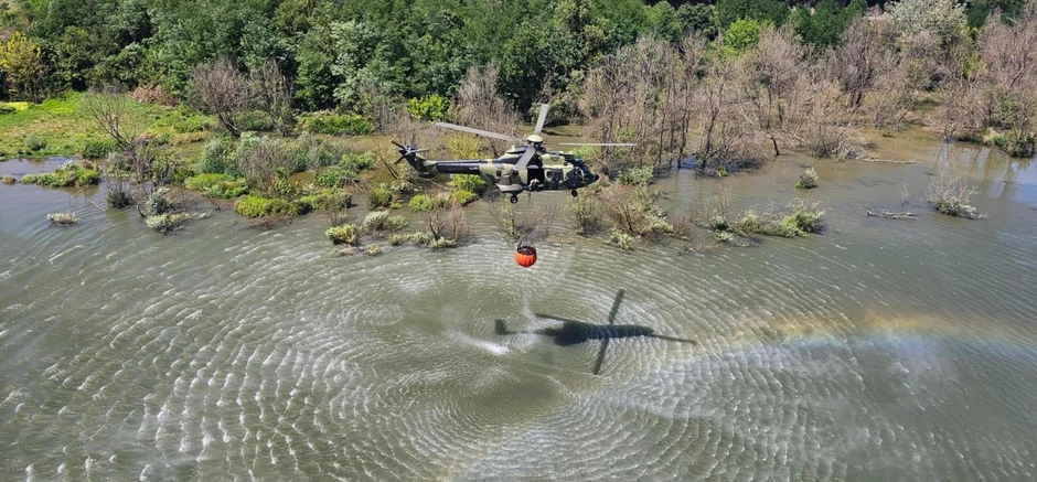 Gašenje požara helikopterska jedinica
