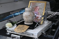 Pogrzeb Bożeny Dykiel. Wzruszające słowa rodziny i tłumy żałobników