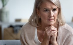 Pulmonolog: Pacjenci po ciężkim przebiegu COVID-19 mogą stać się inwalidami oddechowymi