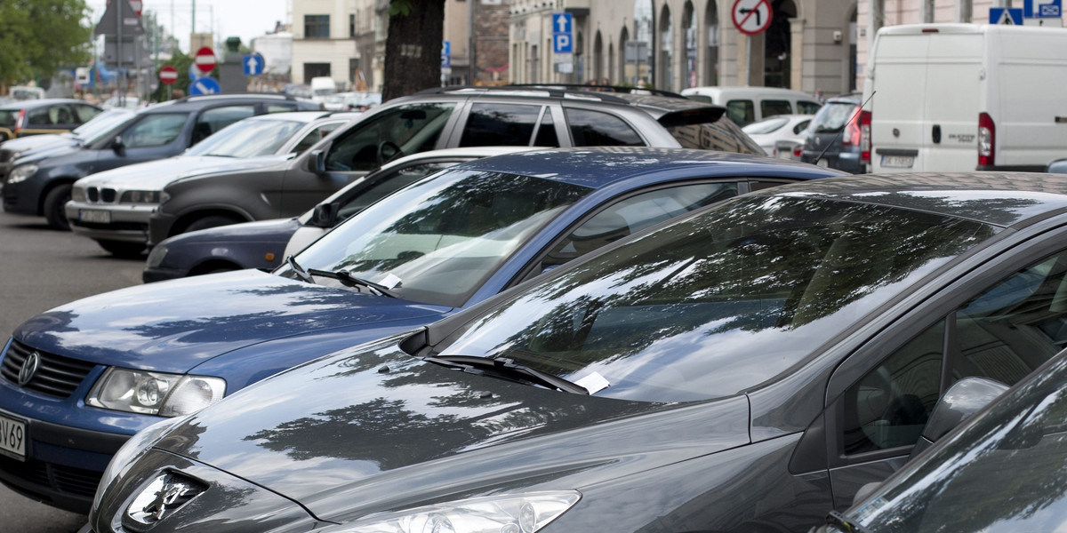 Parking podziemny przy ulicy Dworcowej w Katowicach