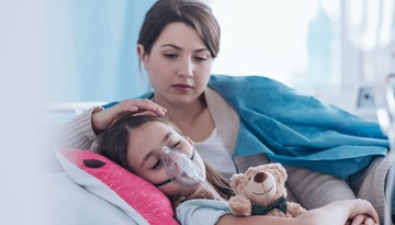 Rząd pomoże rodzicom ciężko chorych dzieci. Co się zmieni?