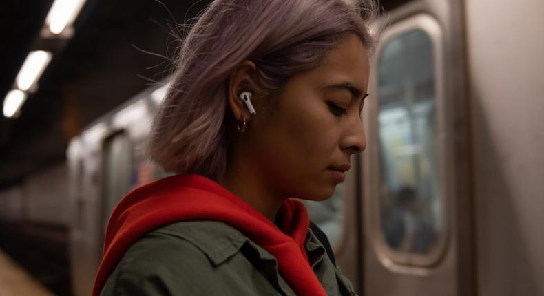 Apple AirPods Pro Lifestyle