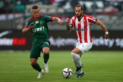 Dwie czerwone kartki dla Śląska, ale trzy punkty dla wrocławian