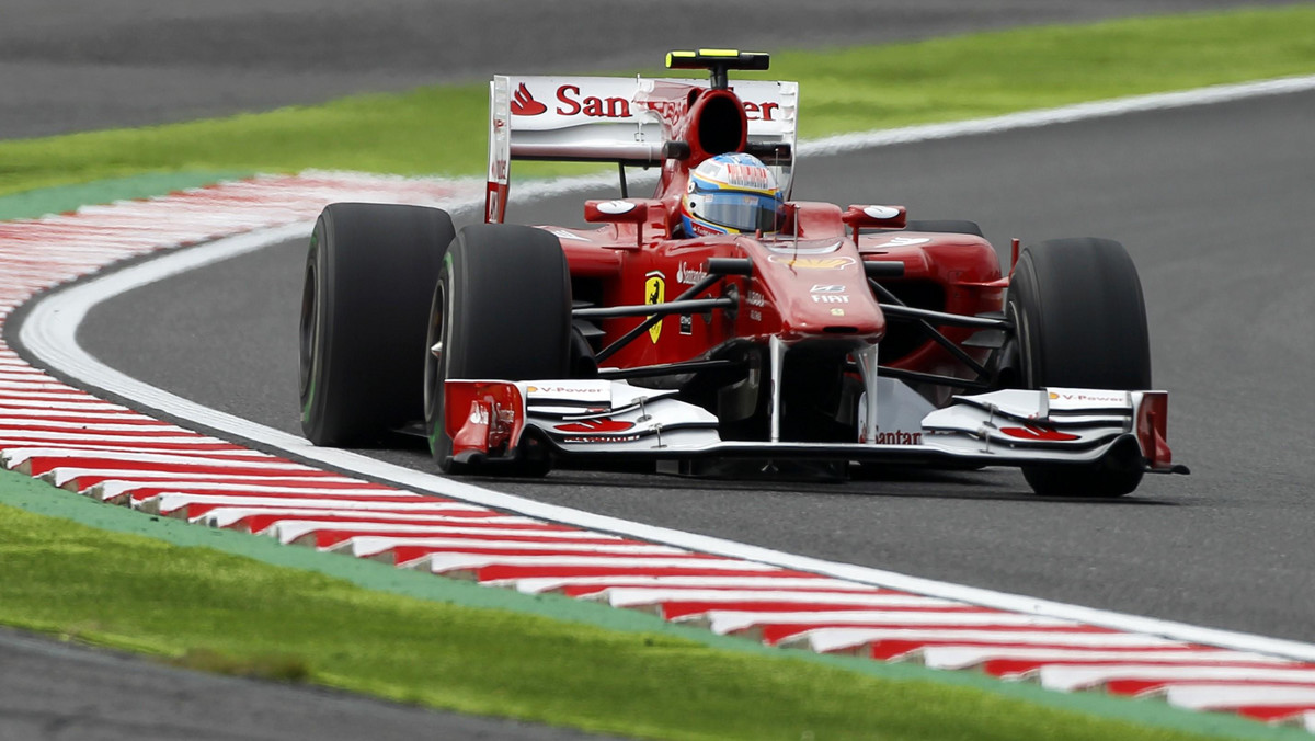 Team Ferrari podczas zbliżającego się GP Turcji zaprezentuje bolid z nowym przednim i tylnym skrzydłem oraz zmodyfikowanymi hamulcami. - Naszym planem jest rozwój podczas każdego wyścigu - powiedział główny projektant Ferrari Nikolas Tombazis.