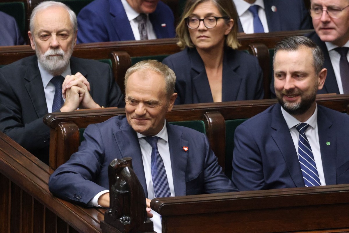 Nowy sondaż o rządzie Tuska: Czy Polacy zmieniają zdanie?