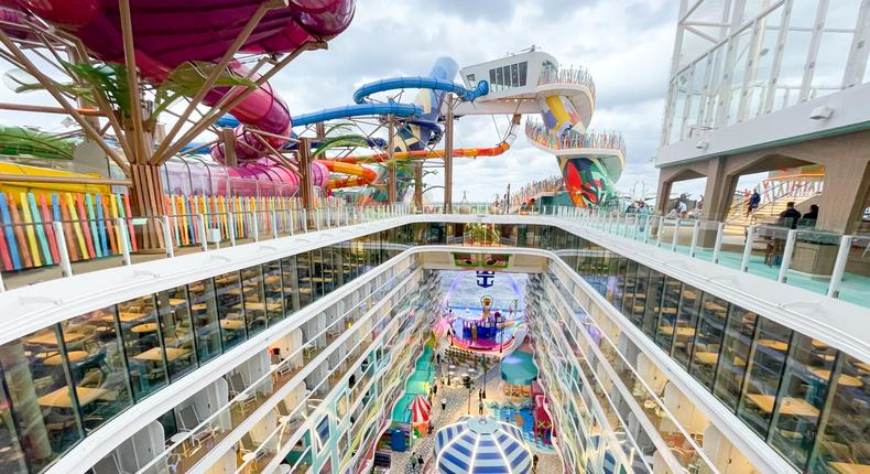 Royal Caribbean's giant Icon of the Seas cruise ship lived up to its equally giant hype — maybe in the worst way possible.Brittany Chang/Business Insider