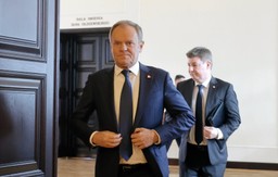 Tusk o uchyleniu immunitetów politykom PiS. Chodzi o protesty w siedzibach mediów publicznych