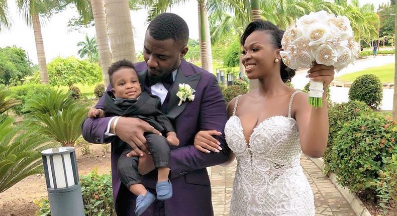 Mr and Mrs Dumelo with their son