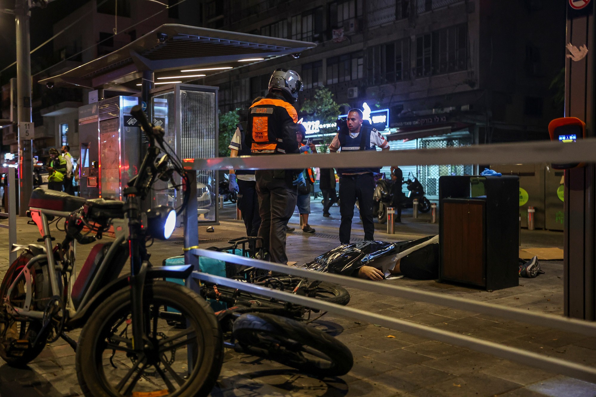 Izraelská polícia vyšetruje streľbu, ktorá sa v utorok podvečer odohrala na hranici Tel Avivu a jeho mestskej štvrte Jaffa.