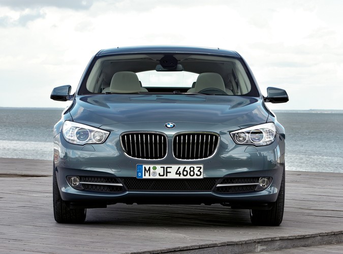 BMW wymyśliło, że seria 5 jako sedan i kombi to za mało...