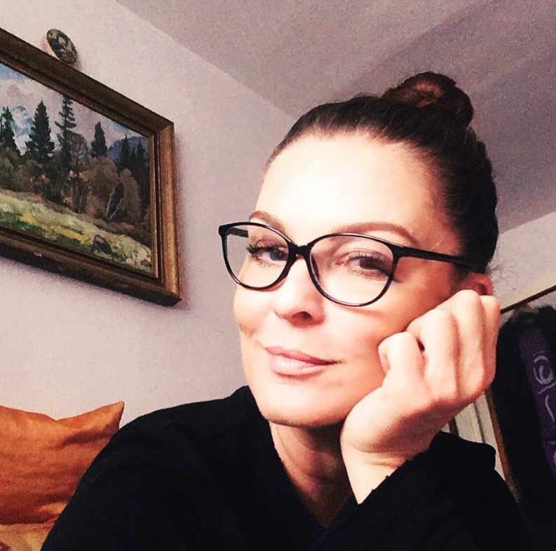 Herečka Elena Podzámska.