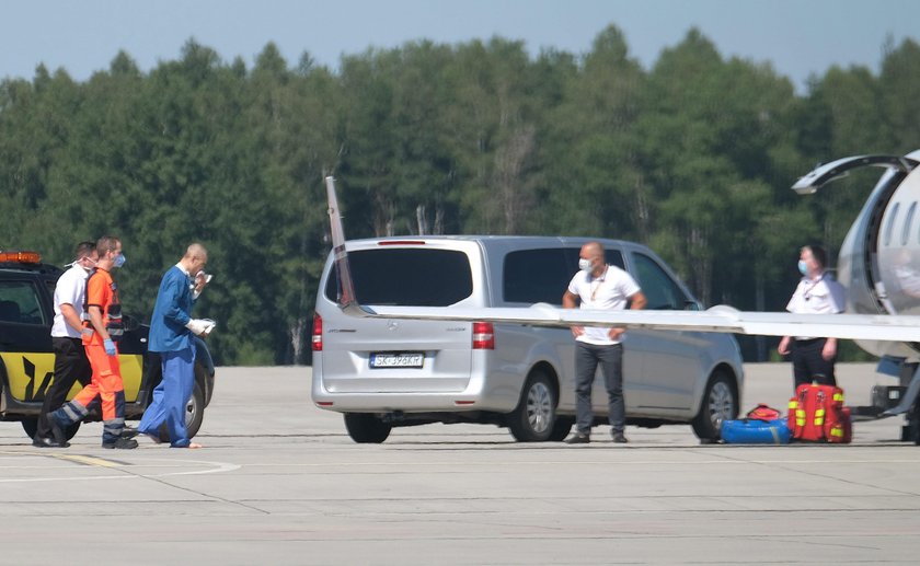 Fabio Jakobsen w drodze na lotnisko