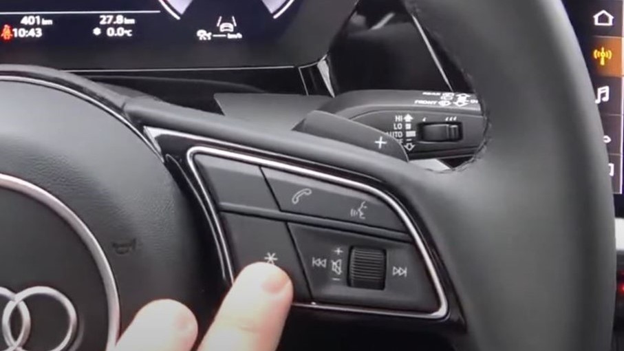 Záhadné tlačidlo s hviezdičkou: Viete, na čo slúži v autách?