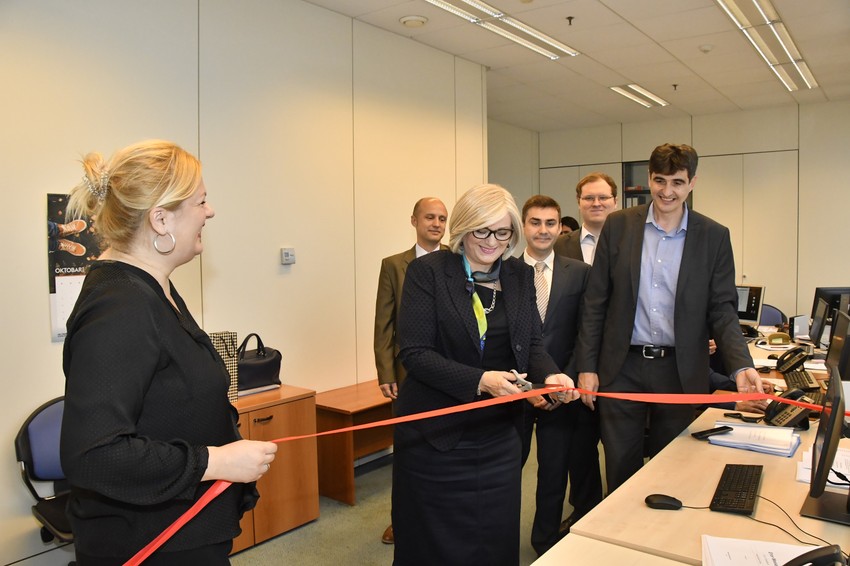 Guvernerka Jorgovanka Tabaković simbolično pušta u rad novi platni sistem