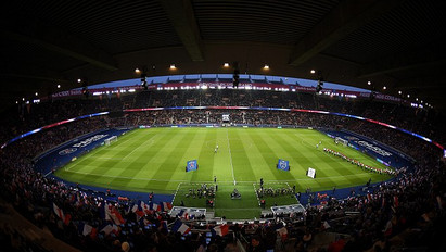Bombát találtak a Paris Saint-Germain stadionjában