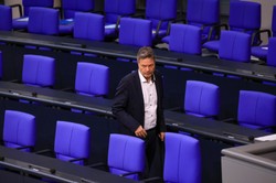 Polityczny chaos w Niemczech. Minister gospodarki chce zostać nowym kanclerzem