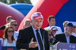 Kaczyński: PiS jest propolski, Platforma to dawna komuna - broni ubeków i ich emerytur