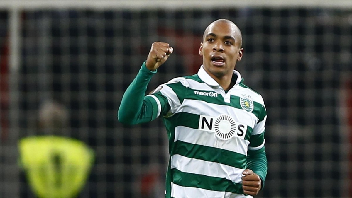 Jak informują dzienniki "Record" oraz "La Gazzetta dello Sport" Inter Mediolan nie zrezygnował ze starań o skrzydłowego Sportingu Lizbona Joao Mario. Włoski klub jest gotowy zapłacić za portugalskiego zawodnika aż 45 milionów euro oraz dodatkowe 5 milionów w bonusach.