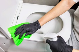 Kesica od 60 dinara može da očisti WC šolju - kamenac nestaje preko noći