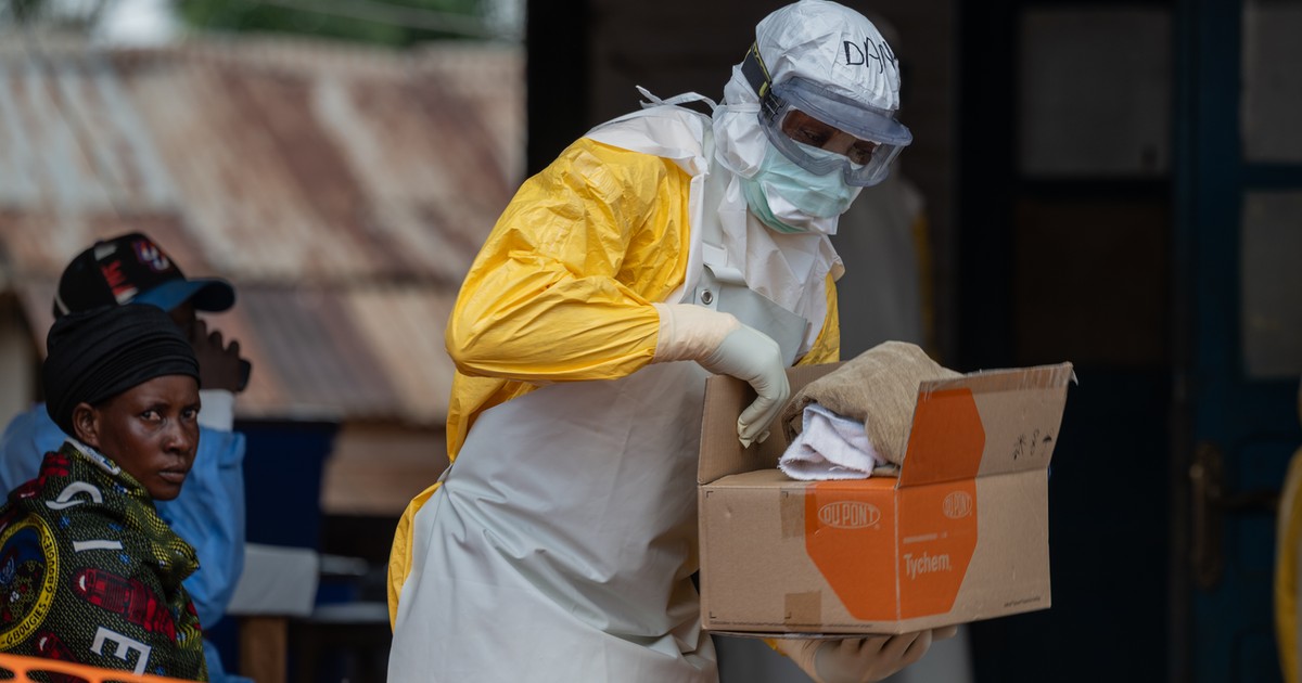 U.S. injects additional $20 million into Africa's Ebola response, pushing total aid above $220 million