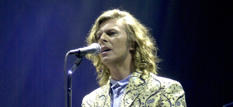 Jak wygląda, jak brzmi idealny koncert? Oto on. David Bowie "Glastonury 2000" [RECENZJA]