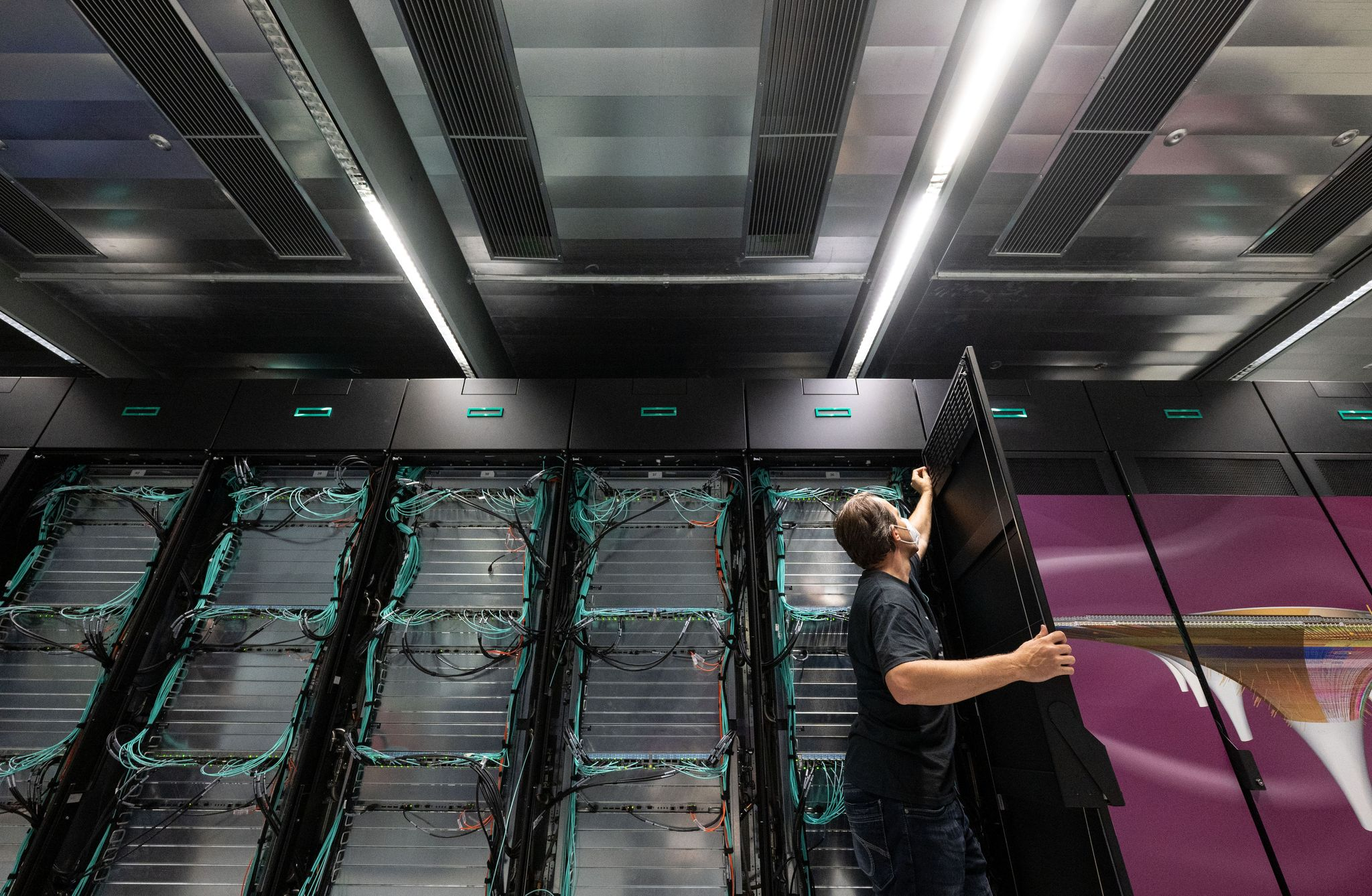 80 Prozent IT-Budget für alte Systeme - Firmen verpassen KI-Revolution