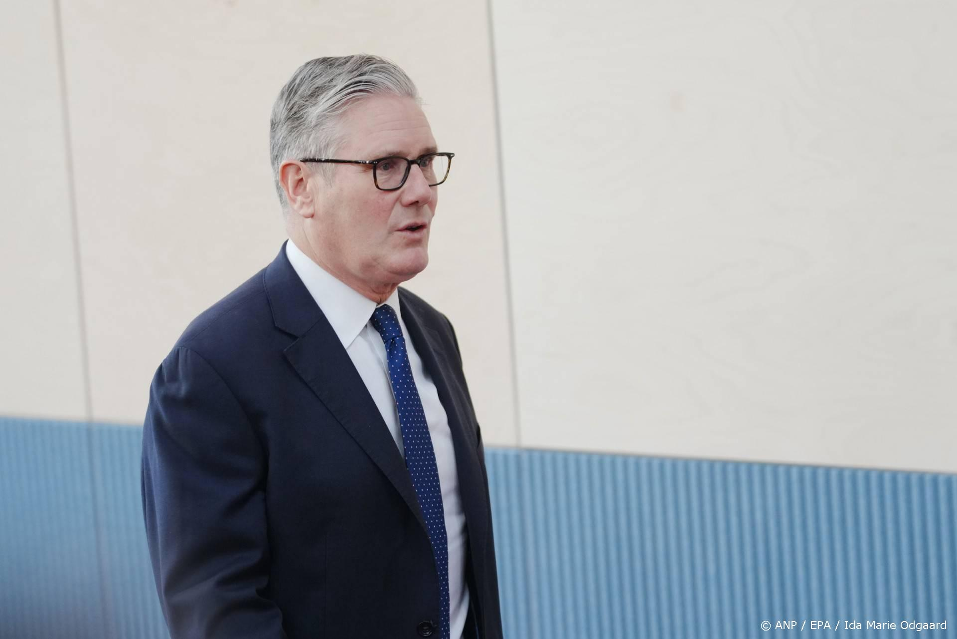 Starmer verlaat EU-top na gewelddadige aanval synagoge Manchester