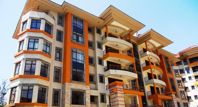 Finding a good place to stay as a working Kenyan is hard enough. Rent for a bedsitter in Rongai ranges between 5k-8k and a one bedroom from 8k-12k.