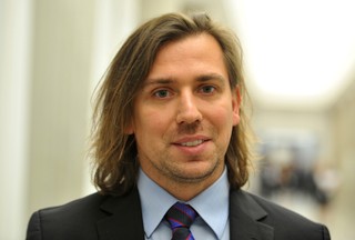 Agent Tomek donosi na służby specjalne