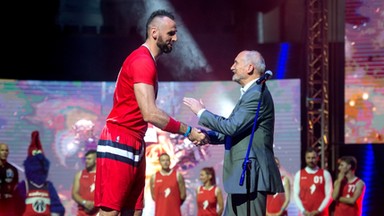 Minister Macierewicz na meczu Gortat Team kontra Wojsko Polskie