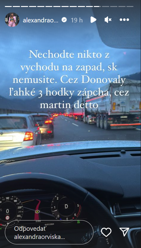 V zápchach sa nachádzala aj Saša Orviská.