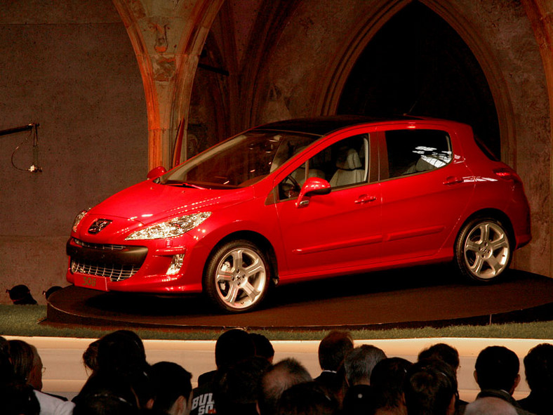Peugeot 308: Osobowość o numer większa (pierwsze wrażenia)