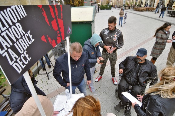Sakupljeno 158.000 potpisa graÄana Å¡irom Srbije