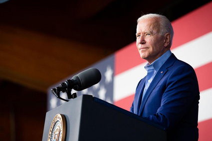 Biden: Rosja ma ciągle ponad 150 tys. żołnierzy wokół Ukrainy