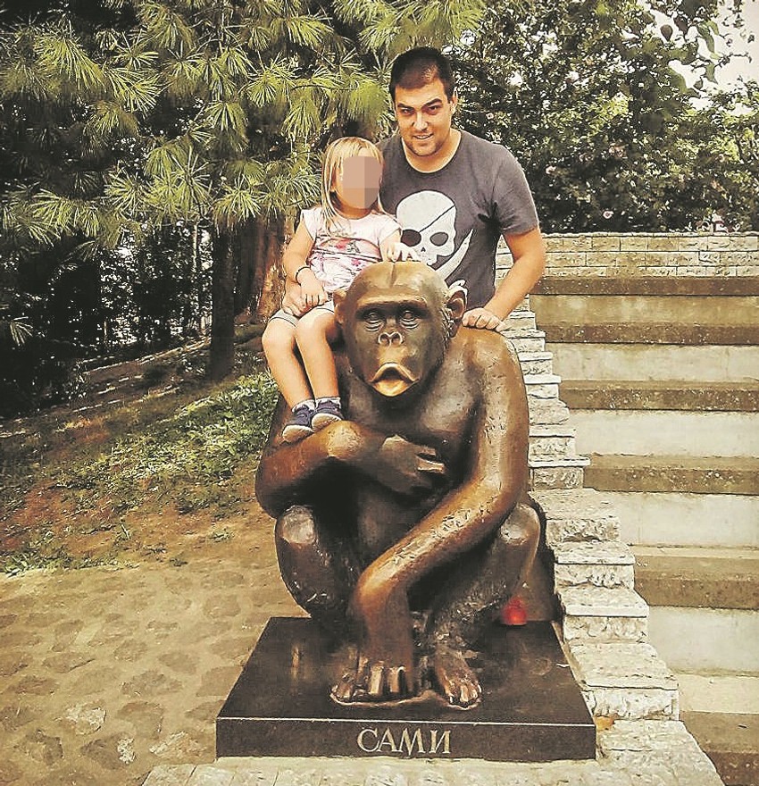 Posvećenost: Lazar radi mahom noćne smene, što mu omogućava da dane provodi sa ćerkicom