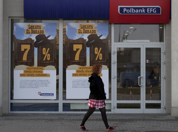 Zacięta walka o duży bank w Polsce